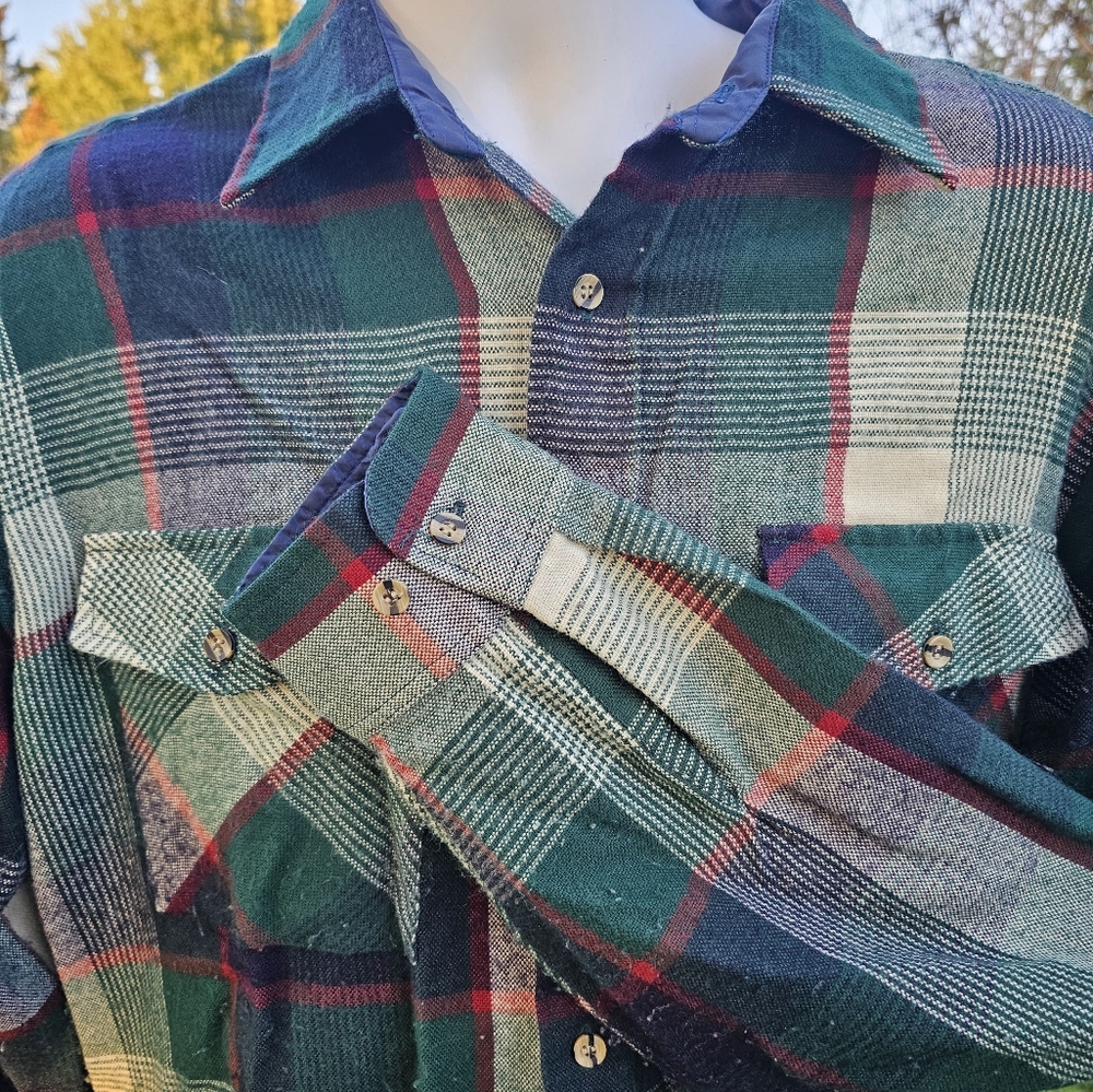 Vintage Backpacker Sportswear Flannel Shirt Green  Plaid Size L ..READ